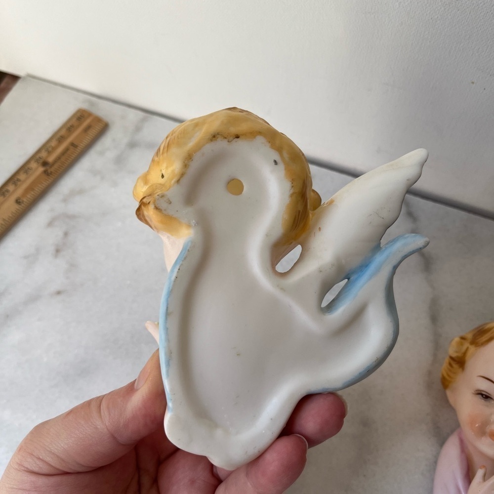 2 Vintage Napco Bisque Angel Cherubs Figure Wall Plaques Boy Girl 5” - Picture 6 of 10